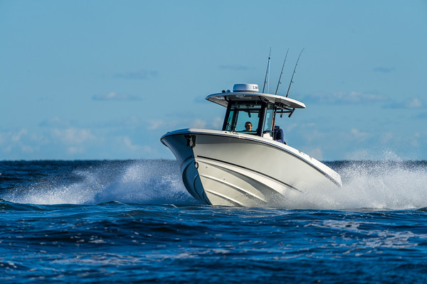 Boston Whaler 280 Outrage фото 1.1