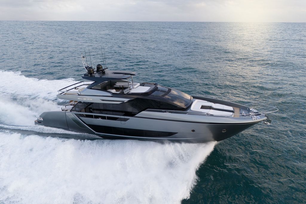 Новая Riva 82’ Diva будет показана на Dubai Boat Show 2024