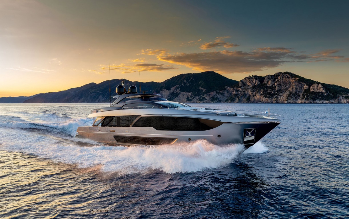 Riva 112' Dolcevita Super: гармония в каждой детали