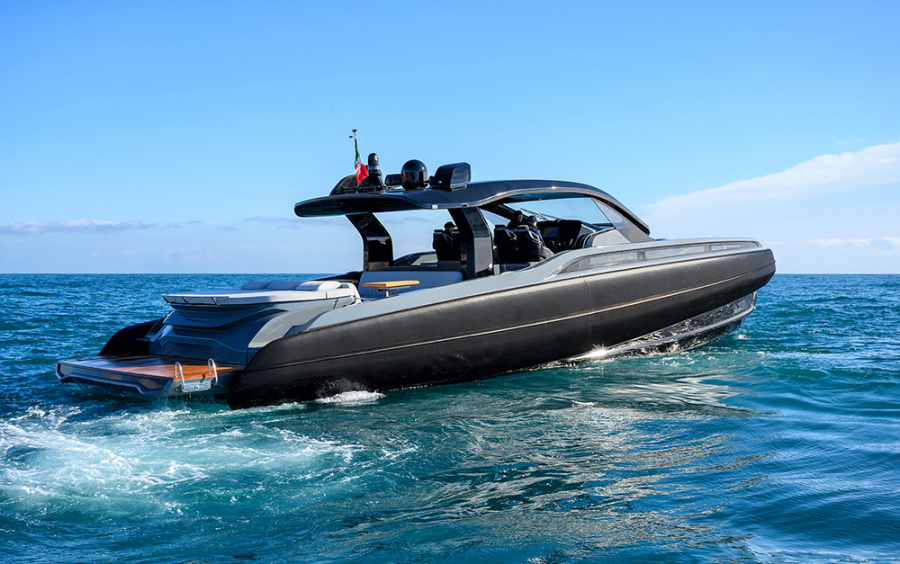 SACS Rebel 55: немедленная доставка в Черногорию