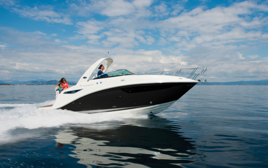 Sea Ray Sundancer 265: искусство отдыха на воде