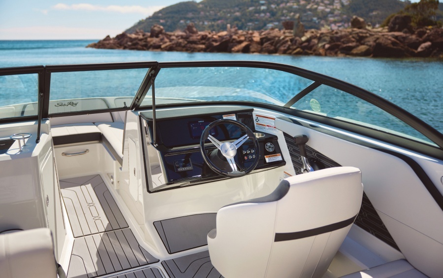 Sea Ray 210 SPX Sea Ray 210 SPX