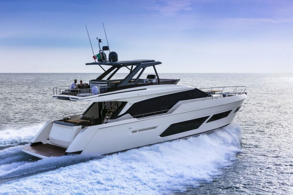FerrettiYachts720NewCruising_0013_40879.jpg