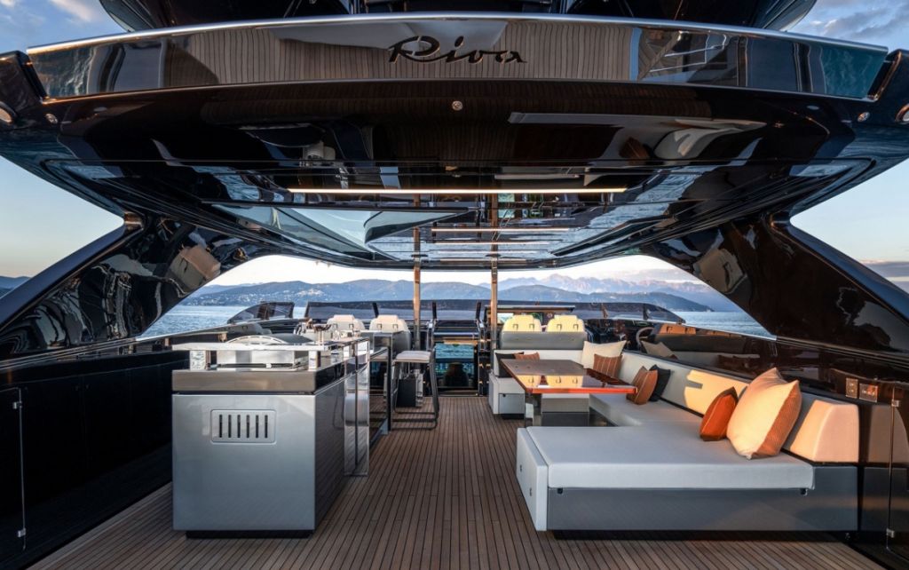 Riva 112' Dolcevita Super Riva 112' Dolcevita Super