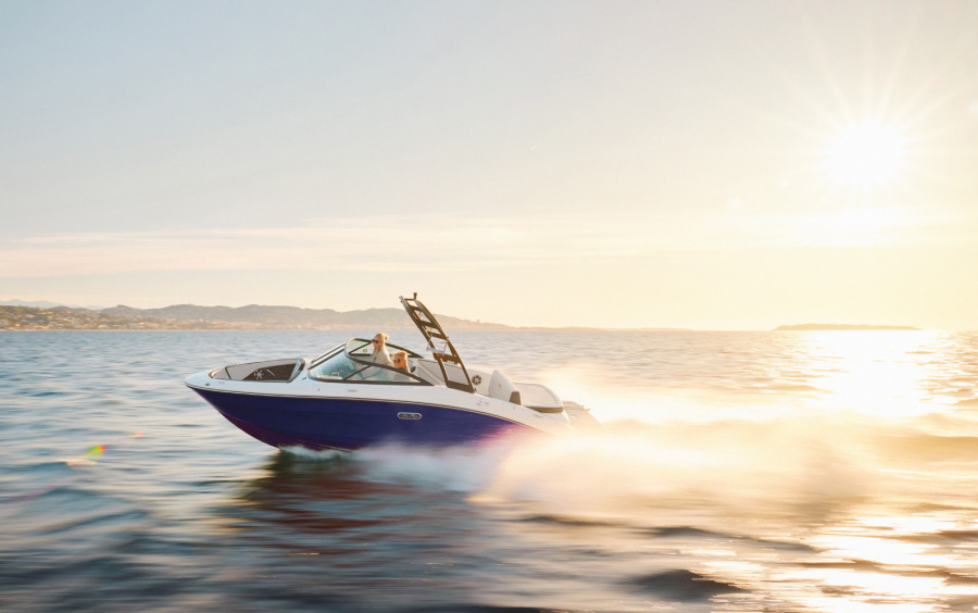 Sea Ray 210 SPX/570 фото 1.1