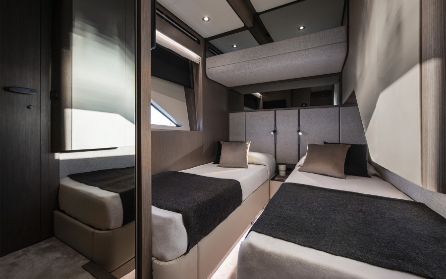 Ferretti Yachts 720 #54 фото 2.31