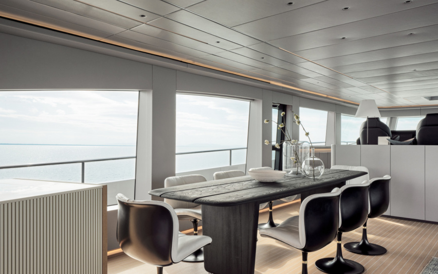AB YACHTS 110 фото 1.13