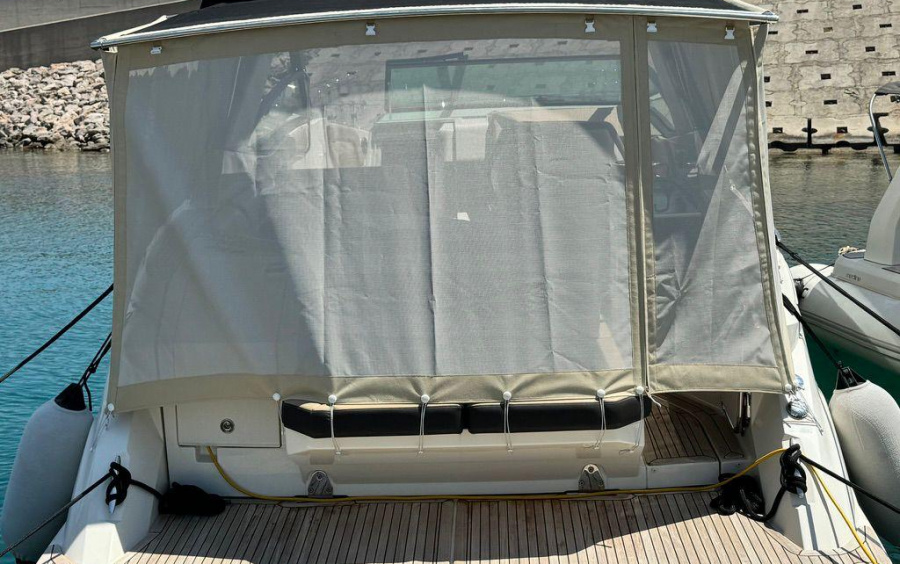 Sea Ray  Sundancer 320 - 2020 фото 1.11