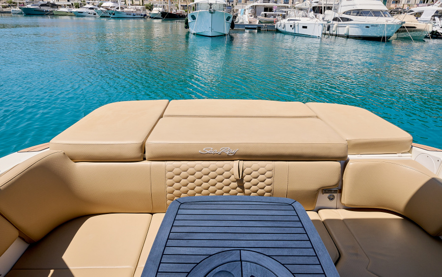 Sea Ray  230 SunSport - 2021 фото 1.10