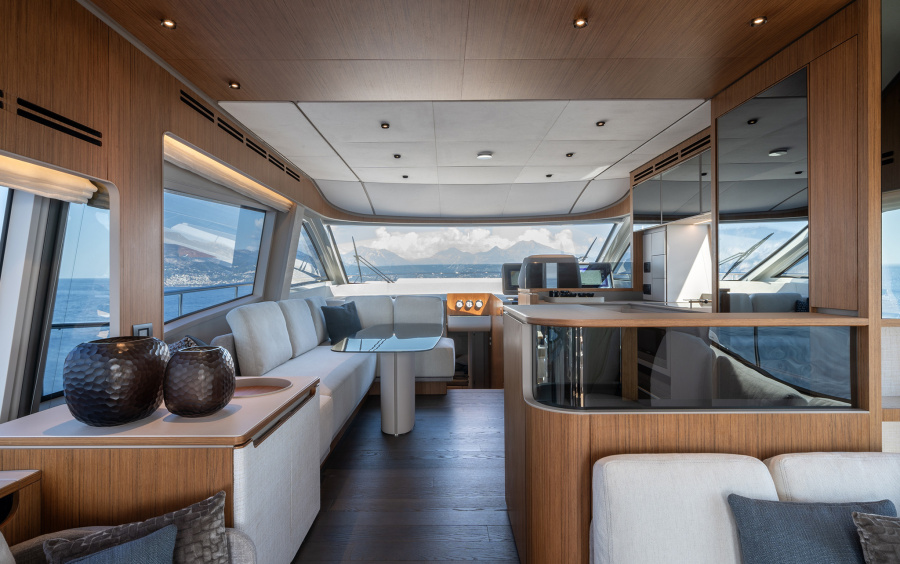 Ferretti Yachts 670 фото 2.8