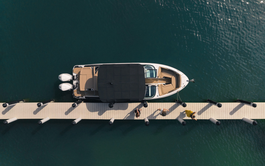 Sea Ray SLX 280 OB фото 1.5