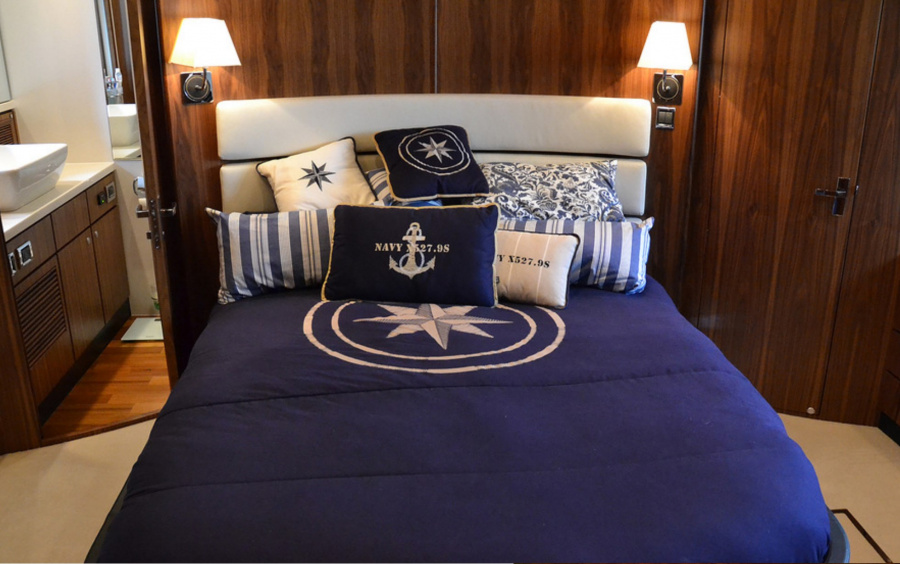 Fairline Squadron 78 - 2012 фото 1.8