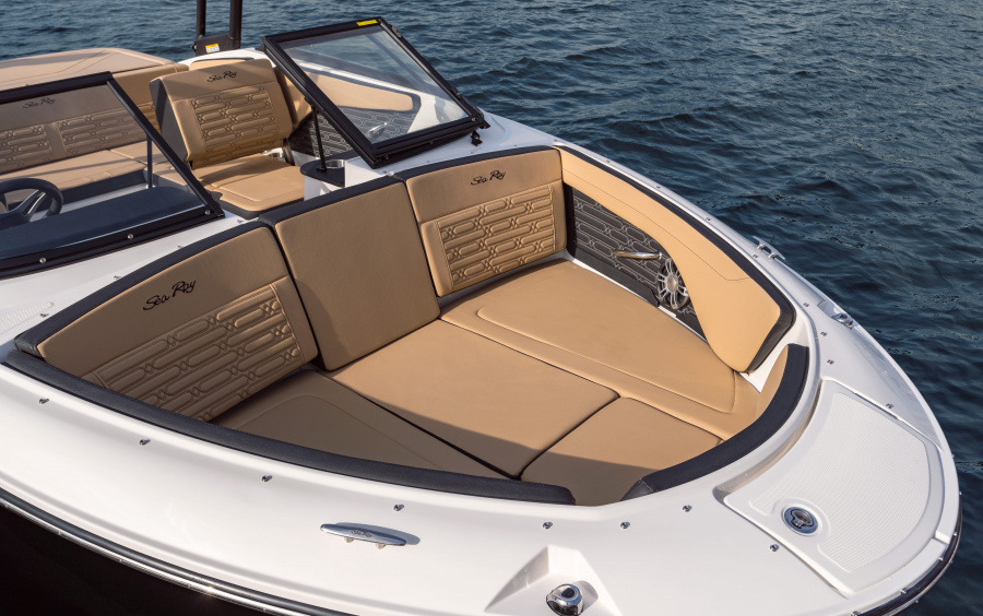 Sea Ray 190 SPX фото 1.2