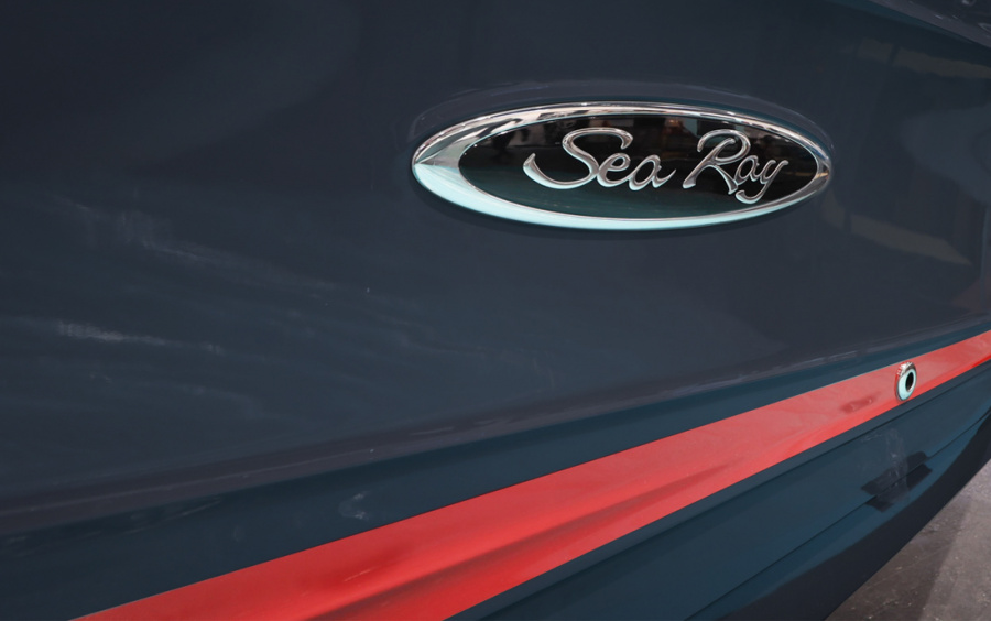 Sea Ray 230 SPX/488 фото 1.8