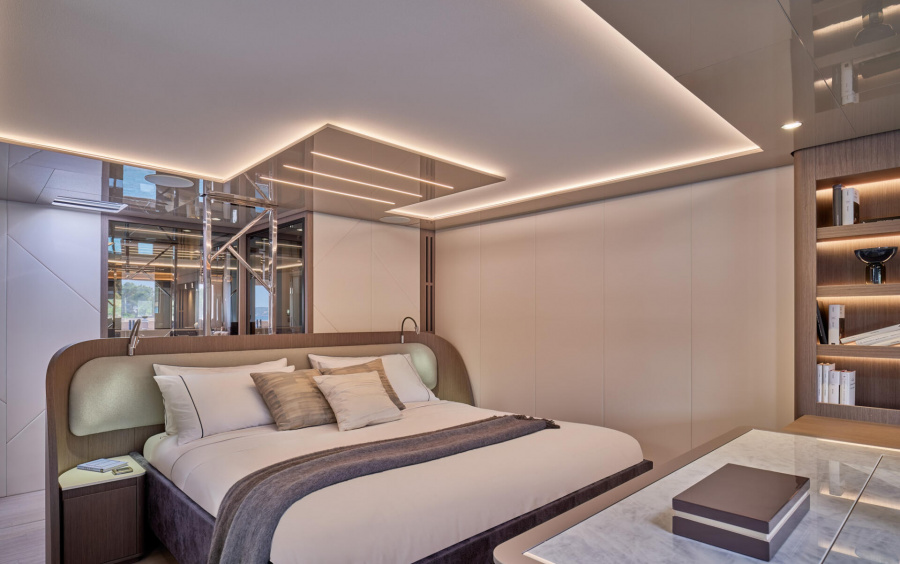 Prestige M8 фото 1.8