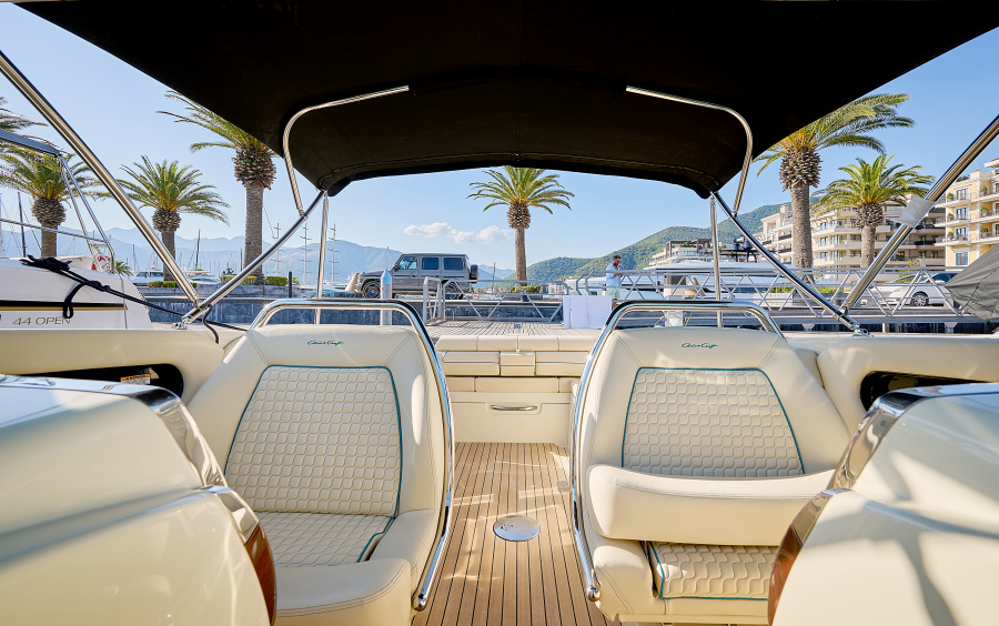 Chris-Craft Launch 31 GT - Доступен в Черногории фото 2.8