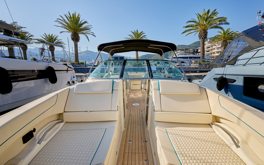 Chris-Craft Launch 31 GT - Доступен в Черногории фото 2.11