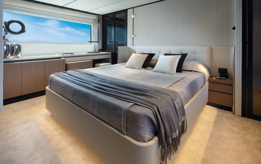 Ferretti Yachts 720 #36 фото 2.5