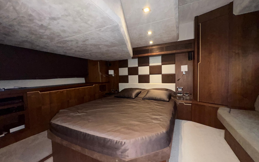 Galeon 445 HTS фото 2.6