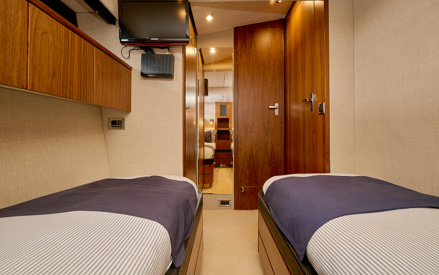 Fairline Squadron 78 - 2012 фото 2.27