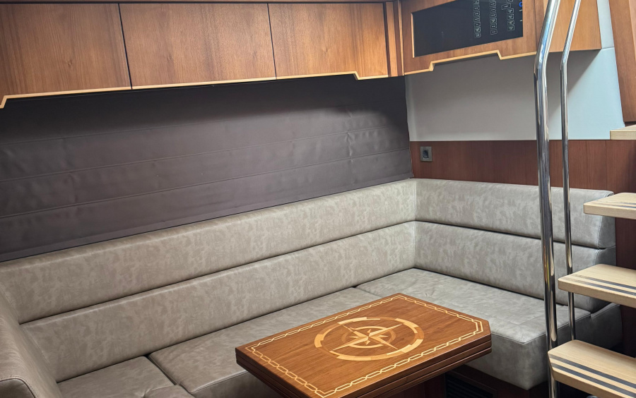 Galeon 445 HTS фото 2.10