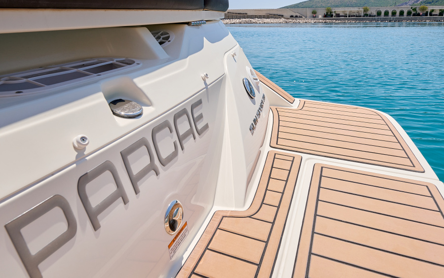 Sea Ray  230 SunSport - 2021 фото 1.12