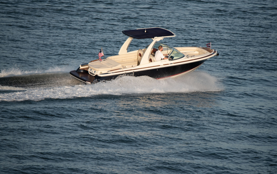 Chris-Craft Launch 25 GT фото 2.19